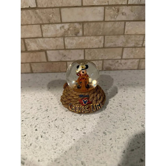 Disney Cruise Line Captain Mickey On Rope Anchor Chip ‘N Dale 2.5”Mini Snowglobe - Picture 1 of 4